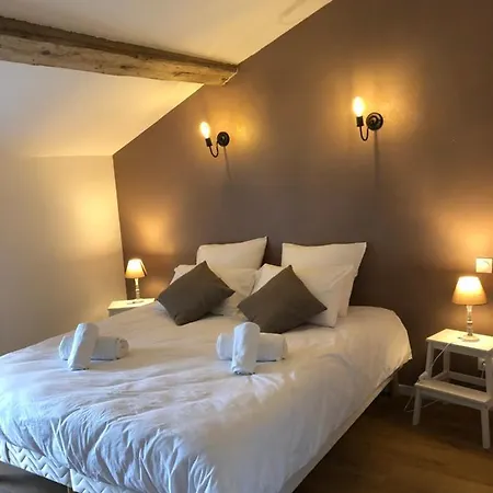 Le Nid De L'ain Bed & Breakfast *